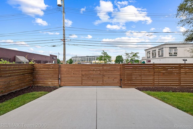 927 Ann St, Birmingham, MI 48009 - photo 41