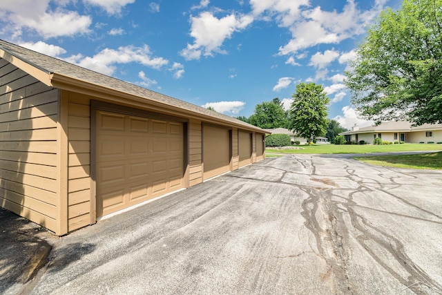 8957 Oak Meadow Dr, Saginaw, MI 48609 - photo 23