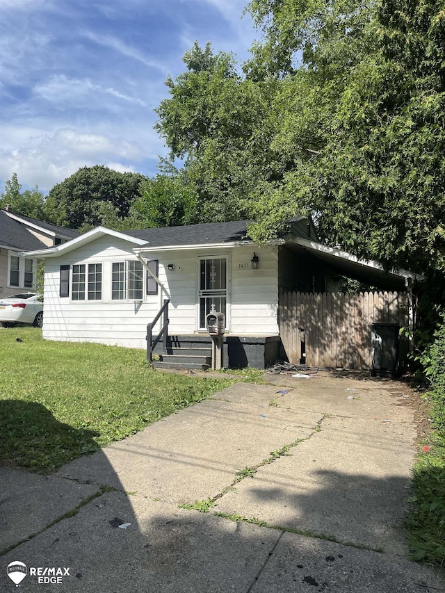 1437 Brabyn Ave, Flint, MI 48503 - photo 17