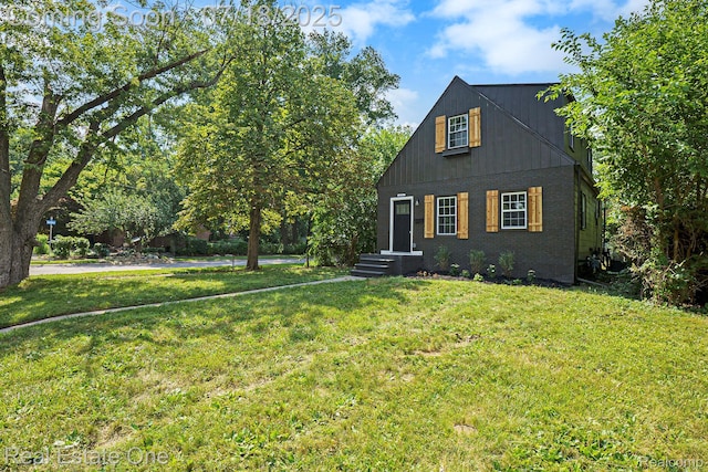 2111 Wiltshire Rd, Berkley, MI 48072 - photo 2