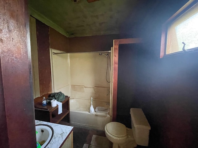 262 5th St, Manistee, MI 49660 - bathroom featuring vanity and shower / tub combination