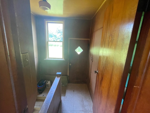 262 5th St, Manistee, MI 49660 - view of doorway