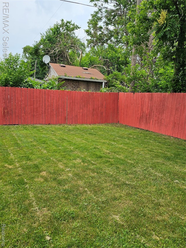 514 Mcclellan W, Flint, MI 48505 - photo 19