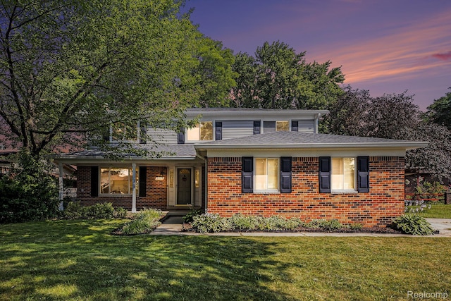 5049 Surrey Dr, Sterling Heights, MI 48310 - photo 1