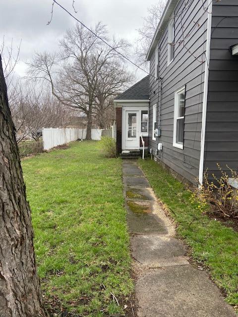 1951 Porter St SW Unit 2, Wyoming, MI 49519 - photo 2