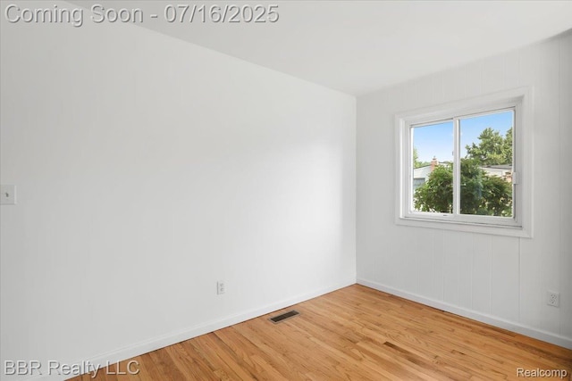 22046 Nelson St, Woodhaven, MI 48183 - photo 12