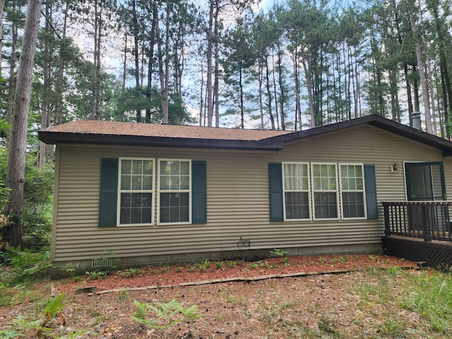 3930 Brenlor Ave, Hesperia, MI 49421 - view of side of property with crawl space
