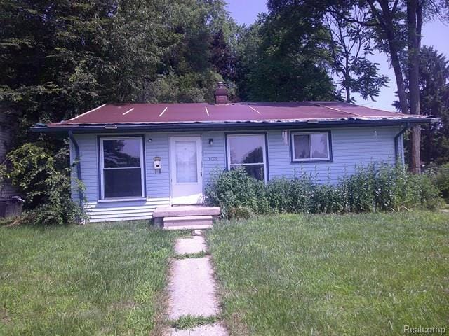 3009 Plainfield Ave, Flint, MI 48506 - photo 1