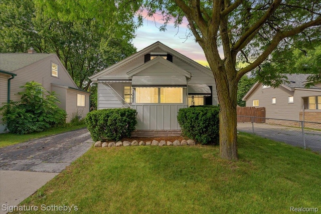 1221 E 13 Mile Rd, Royal Oak, MI 48073 - view of front of property featuring board and batten siding