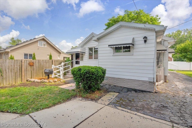 1221 E 13 Mile Rd, Royal Oak, MI 48073 - view of front of home