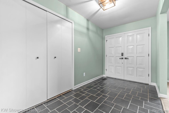 1830 Majon, Highland, MI 48356 - entryway featuring baseboards