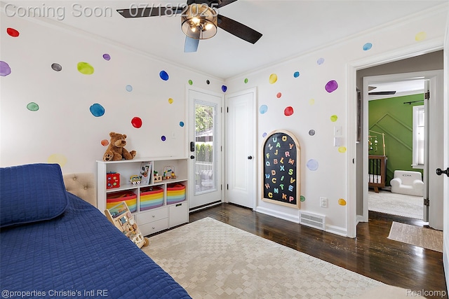 1816 Roslyn Rd, Grosse Pointe Woods, MI 48236 - bedroom featuring wood finished floors, ornamental molding, access to exterior, and a ceiling fan
