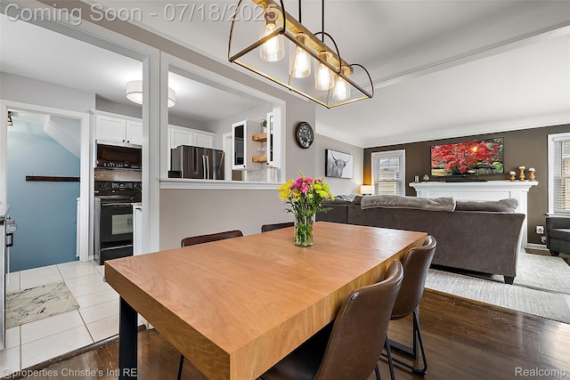 1816 Roslyn Rd, Grosse Pointe Woods, MI 48236 - view of dining room