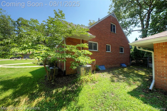 1827 Coronada St, Ann Arbor, MI 48103 - photo 2