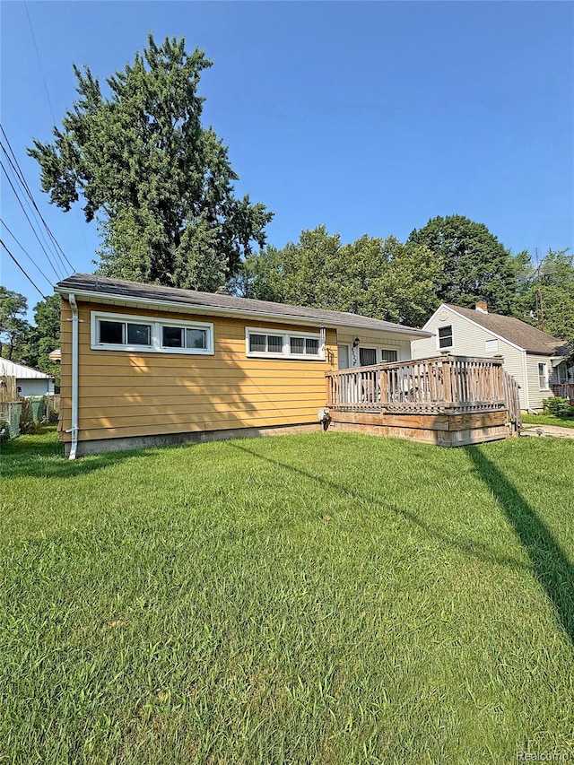 4222 Circle Dr, Flint, MI 48507 - photo 2