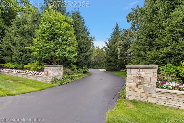 72 Lone Pine Rd, Bloomfield Hills, MI 48304 - photo 4