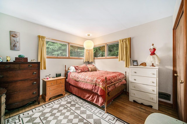 5097 Jackson Rd, Ann Arbor, MI 48103 - bedroom with a closet