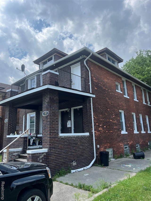 72 Pilgrim, Detroit, MI 48203 - photo 2