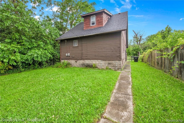 13528 Ardmore St, Detroit, MI 48227 - view of property exterior with roof with shingles