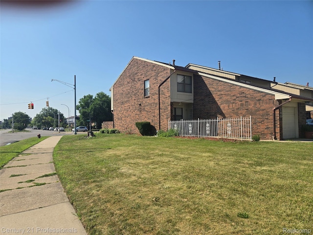 3100 Woods Cir, Detroit, MI 48207 - photo 2
