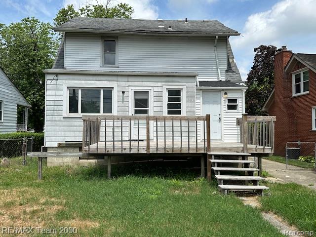 214 E Hazelhurst St, Ferndale, MI 48220 - back of house featuring a wooden deck