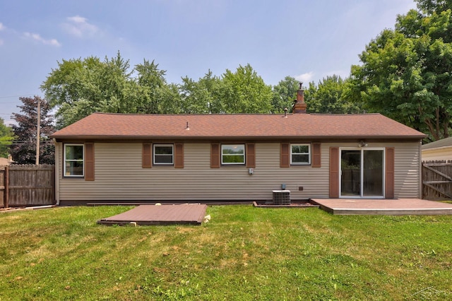 2113 Bock Rd, Saginaw, MI 48603 - rear view of house featuring a deck