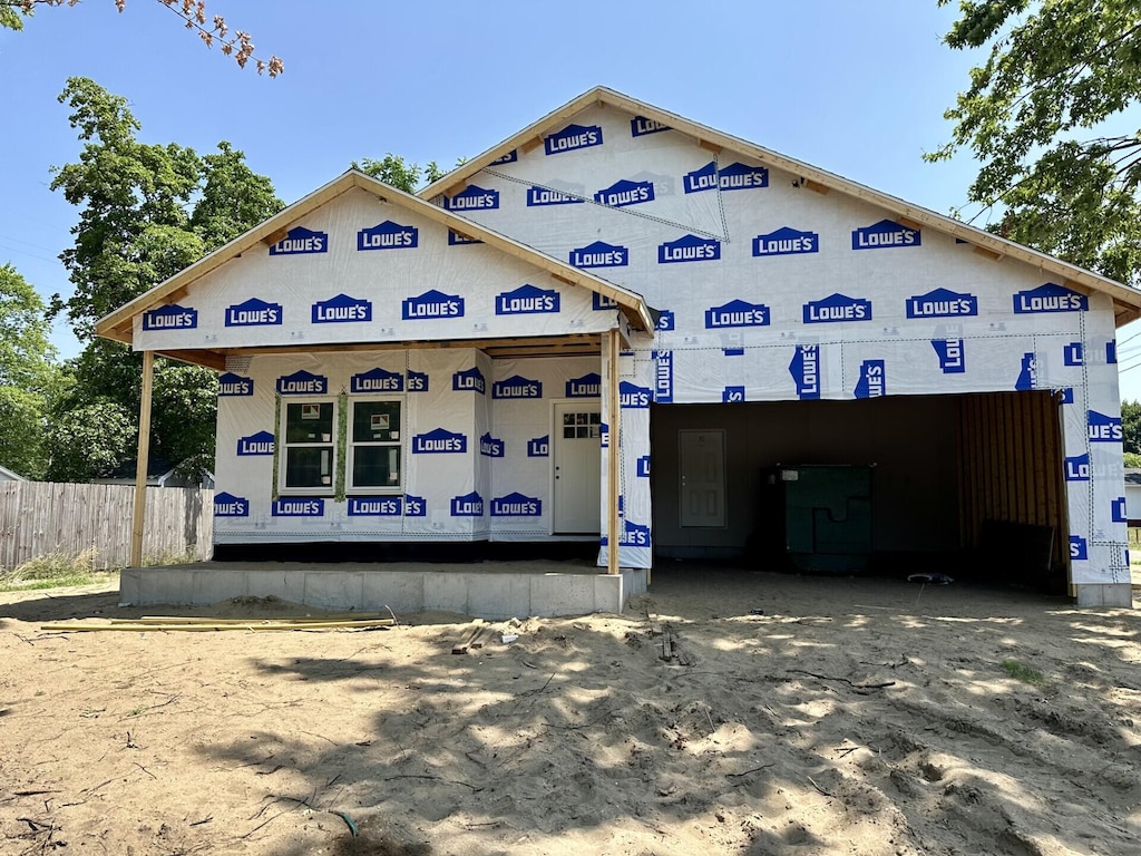 436 Charles St, Muskegon, MI 49442 - photo 1