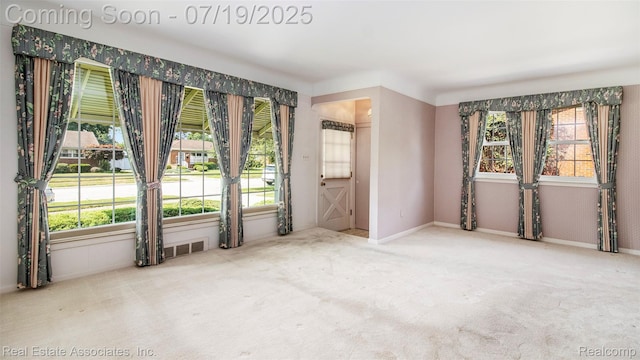 35260 Richland St, Livonia, MI 48150 - photo 2