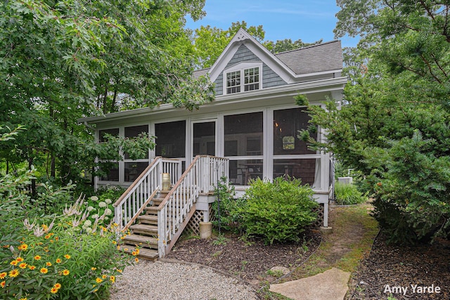 790 Simonson Dr, Saugatuck, MI 49453 - photo 1