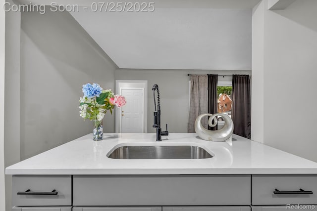 19308 Lesure St, Dearborn Heights, MI 48235 - photo 15