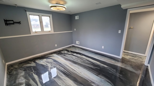 28740 Tavistock Trl, Southfield, MI 48034 - unfurnished room featuring baseboards