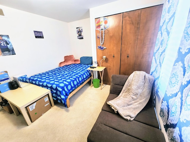 28740 Tavistock Trl, Southfield, MI 48034 - bedroom with carpet flooring