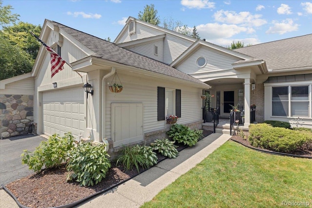 7570 Danbury Cir W, Bloomfield, MI 48322 - photo 6