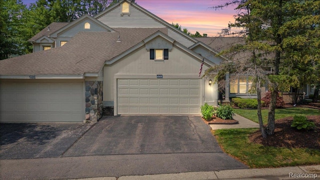 7570 Danbury Cir W, Bloomfield, MI 48322 - photo 1