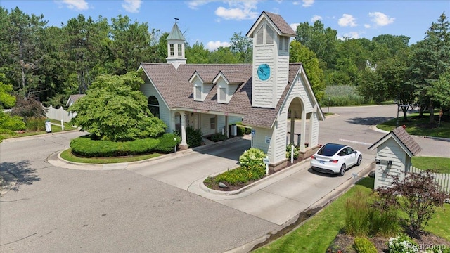 7570 Danbury Cir W, Bloomfield, MI 48322 - photo 58
