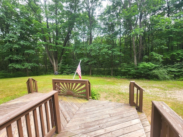 6580 Deerfield Trl, Lake, MI 48632 - deck featuring a lawn