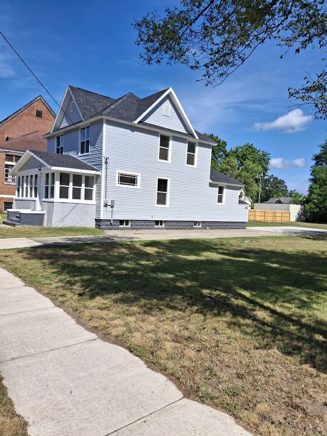 432 Amity Ave, Muskegon, MI 49442 - photo 3