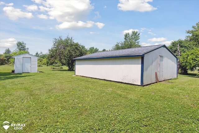 9009 N Bray Rd, Clio, MI 48420 - photo 30
