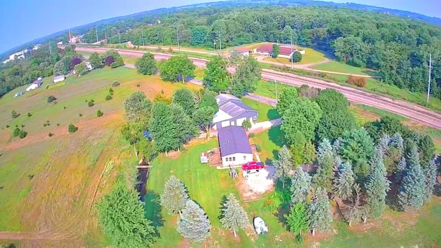 710 Ewing Rd, Lawton, MI 49065 - photo 3