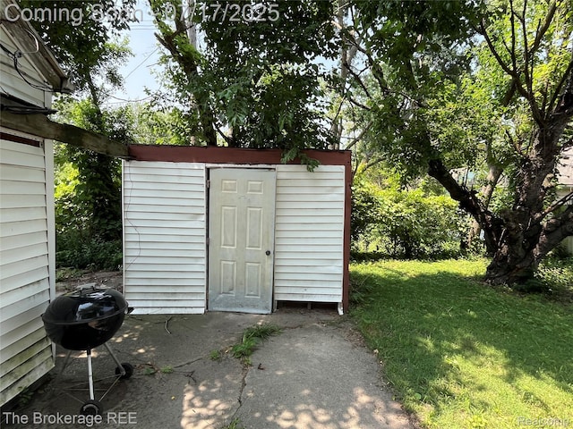 22035 Scotia Rd, Oak Park, MI 48237 - photo 18