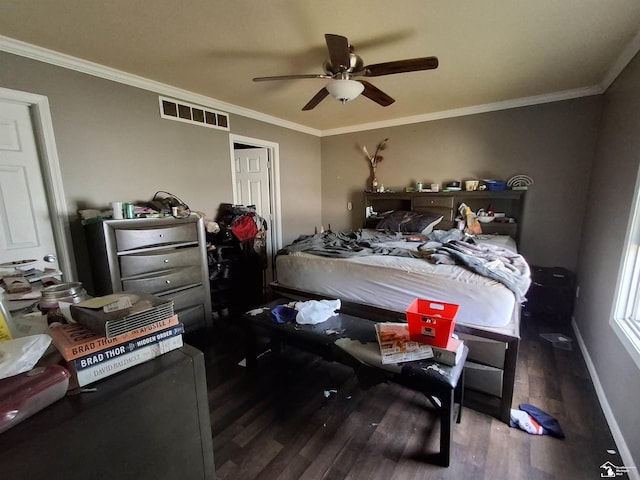 3017 3rd St, Monroe, MI 48162 - bedroom with wood finished floors, crown molding, and ceiling fan