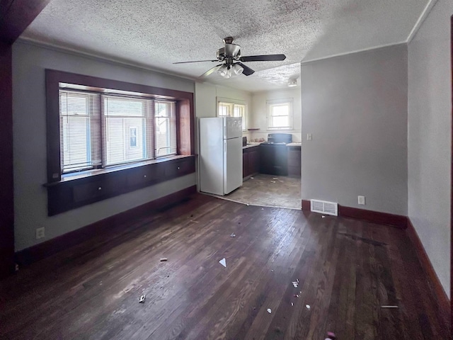 925 Cleo St, Lansing, MI 48915 - photo 6