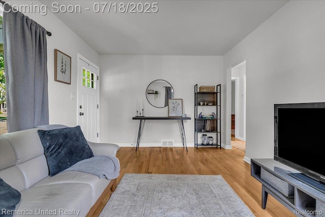4240 Mandalay Ave, Royal Oak, MI 48073 - photo 3