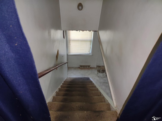 11352 Zeigler St, Taylor, MI 48180 - stairs featuring baseboards
