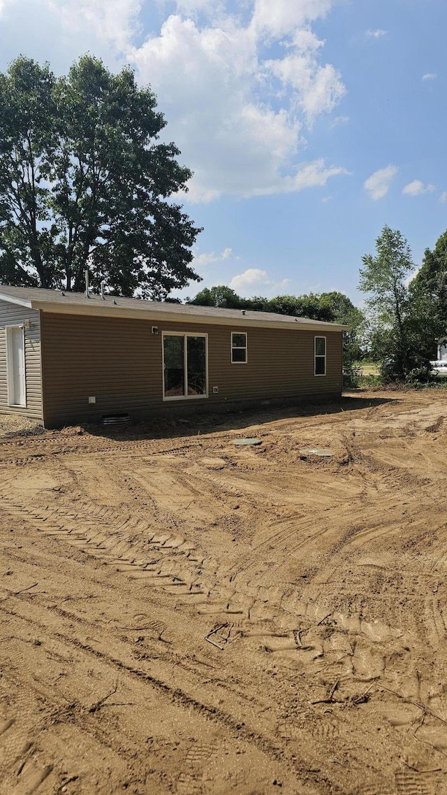 57907 James, Three Rivers, MI 49093 - back of house