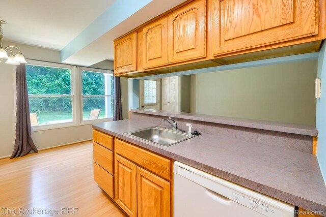 1393 Hobnail Ct, Davison, MI 48423 - photo 4
