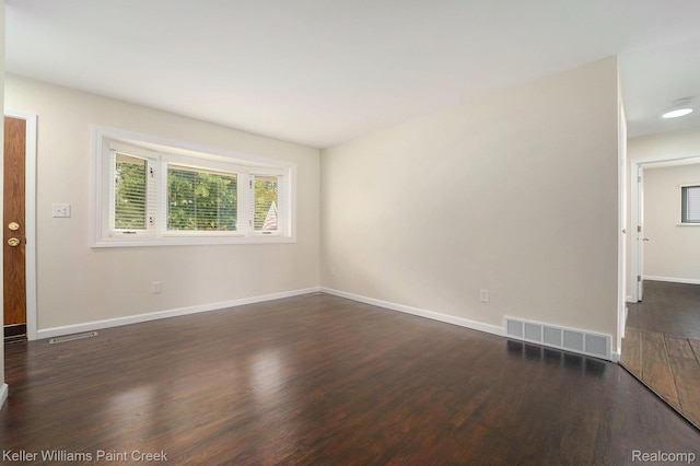 30567 Flanders Ave, Warren, MI 48088 - photo 16