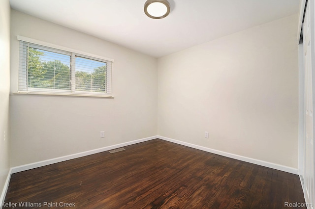 30567 Flanders Ave, Warren, MI 48088 - photo 21
