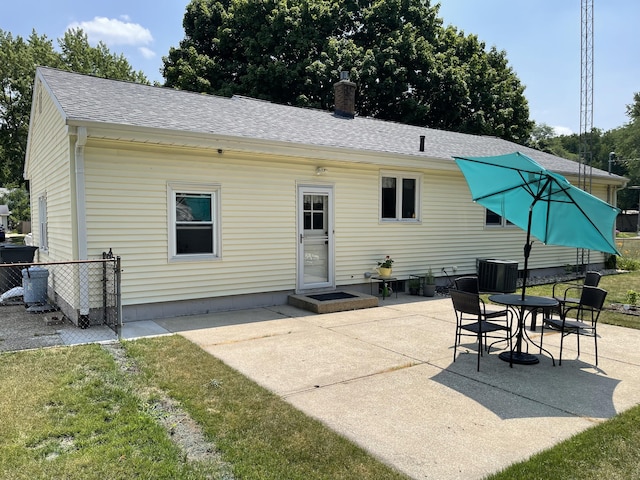 2054 Gerald St, Benton Harbor, MI 49022 - photo 3