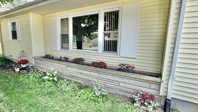 2054 Gerald St, Benton Harbor, MI 49022 - photo 24